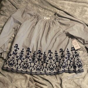 Time and Tru size XL/XG (16-18) Striped Off-Shoulder Blouse with Navy Embroidery